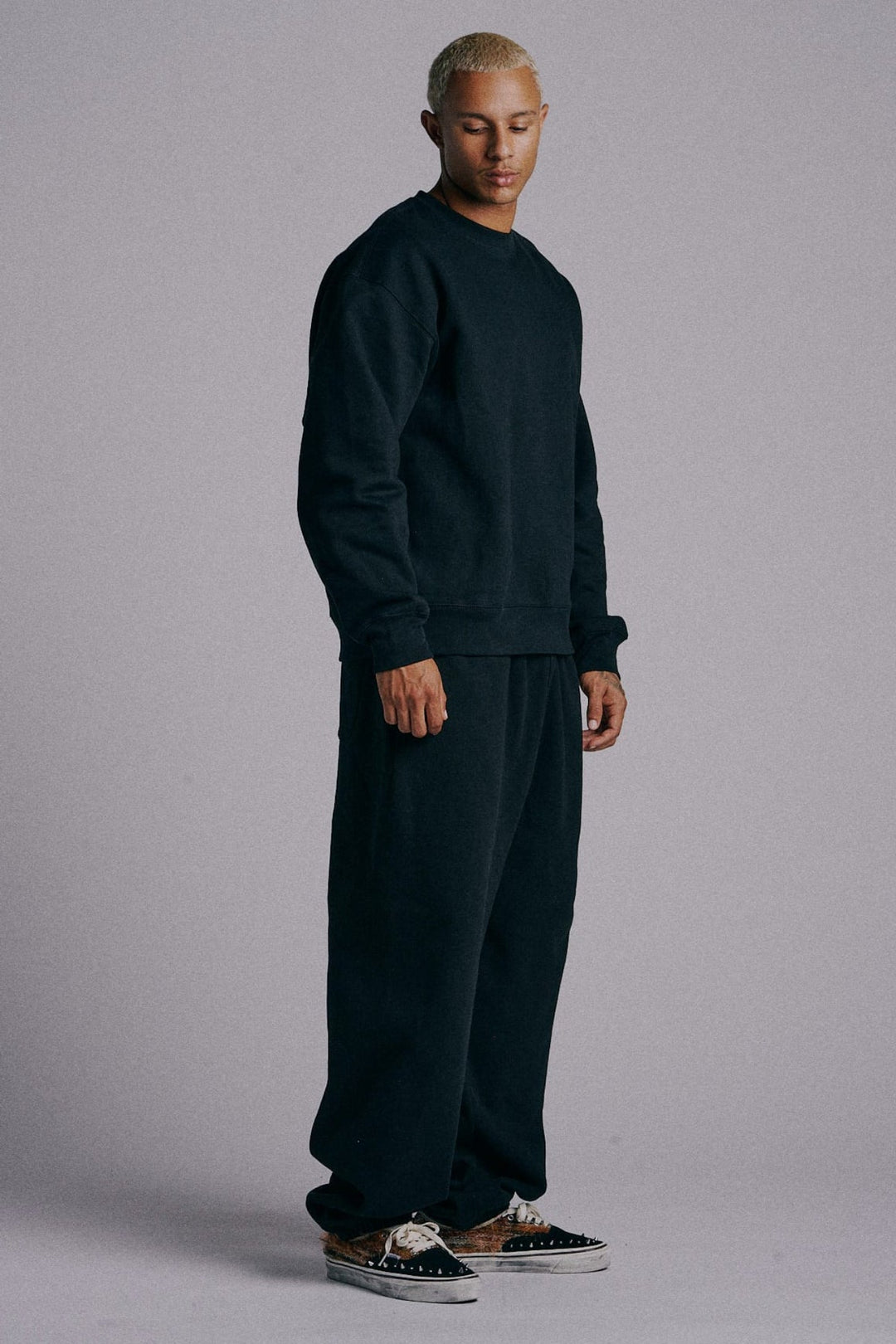 Standard Relaxed Crewneck (New Honors)