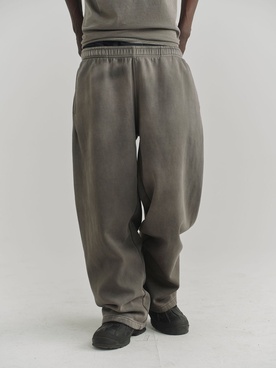 Lunch Club Open Botttom Sweatpants - Seasonal Colors