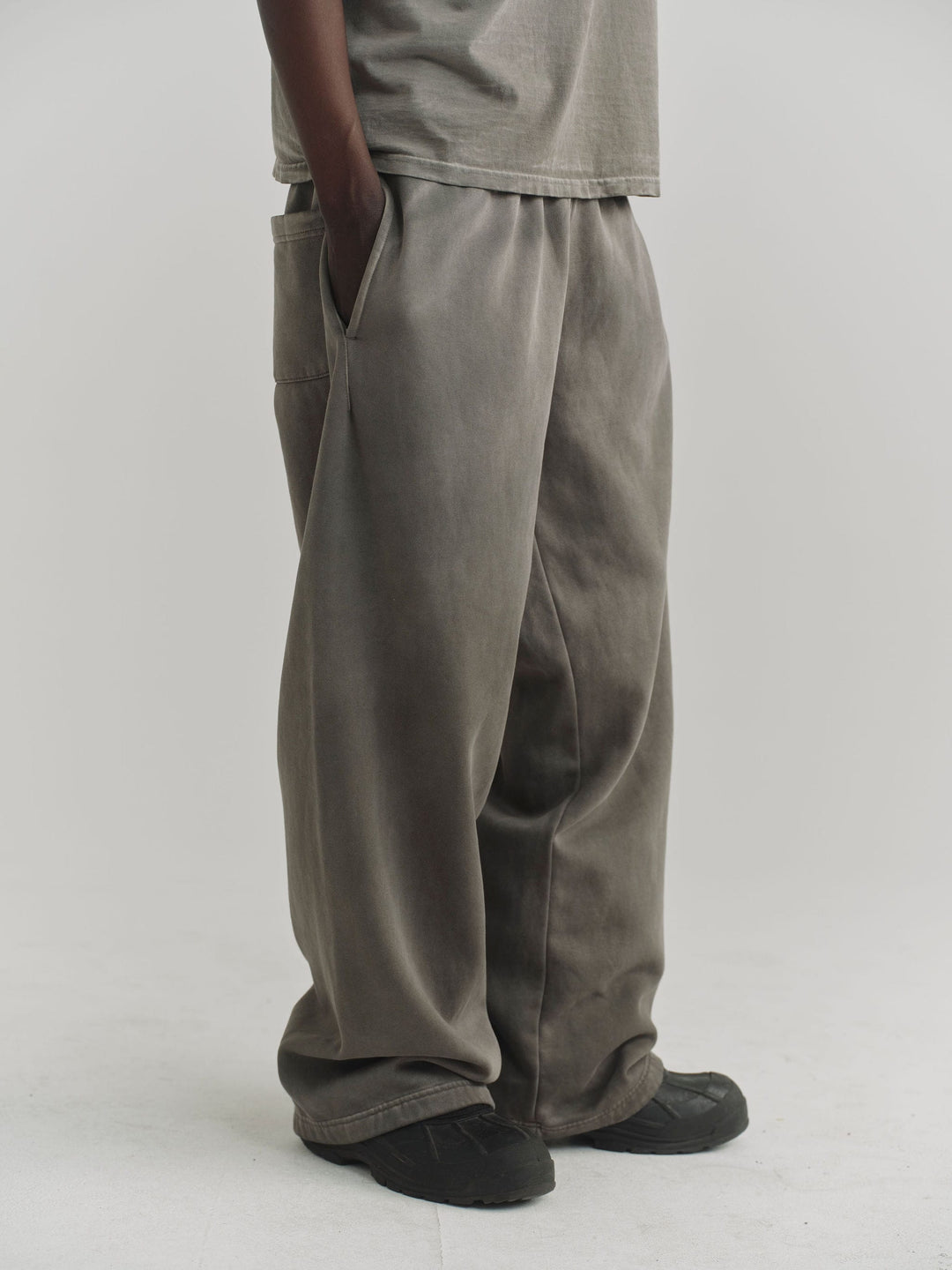 Lunch Club Open Botttom Sweatpants - Seasonal Colors